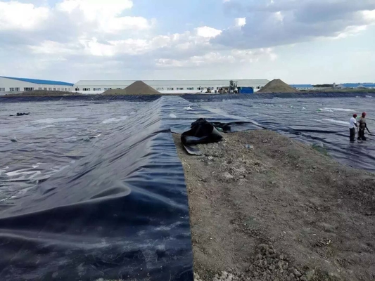 Força de alta elasticidade 0.8mm 2mm do forro resistente à corrosão do PVC Geomembrane