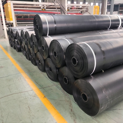 Geomembrana HDPE de alta resistência à tração ≥15MPa Resistência ao rasgo ≥25KN/m