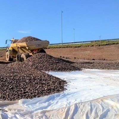 Tecido Geotêxtil Tecido de Polipropileno PET de Grau Industrial 300g Durável para Aterro de Rio