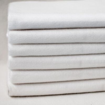 Tecido de geotextil não tecido de fibra curta com agulha perfurada para filtragem de areia e reforço de pavimento