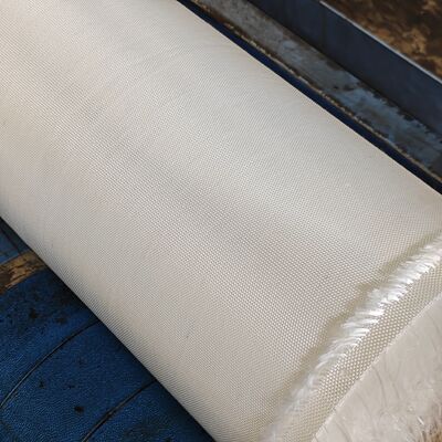 Tecido geotextil tecido industrial concebido para prevenir a erosão do solo e o deslocamento de agregados em aplicações de infraestrutura