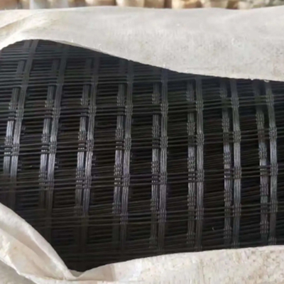 poliéster Geogrid de Geogrid do ANIMAL DE ESTIMAÇÃO de 200m para o modelo 3d Design 6m largo das estradas 3m